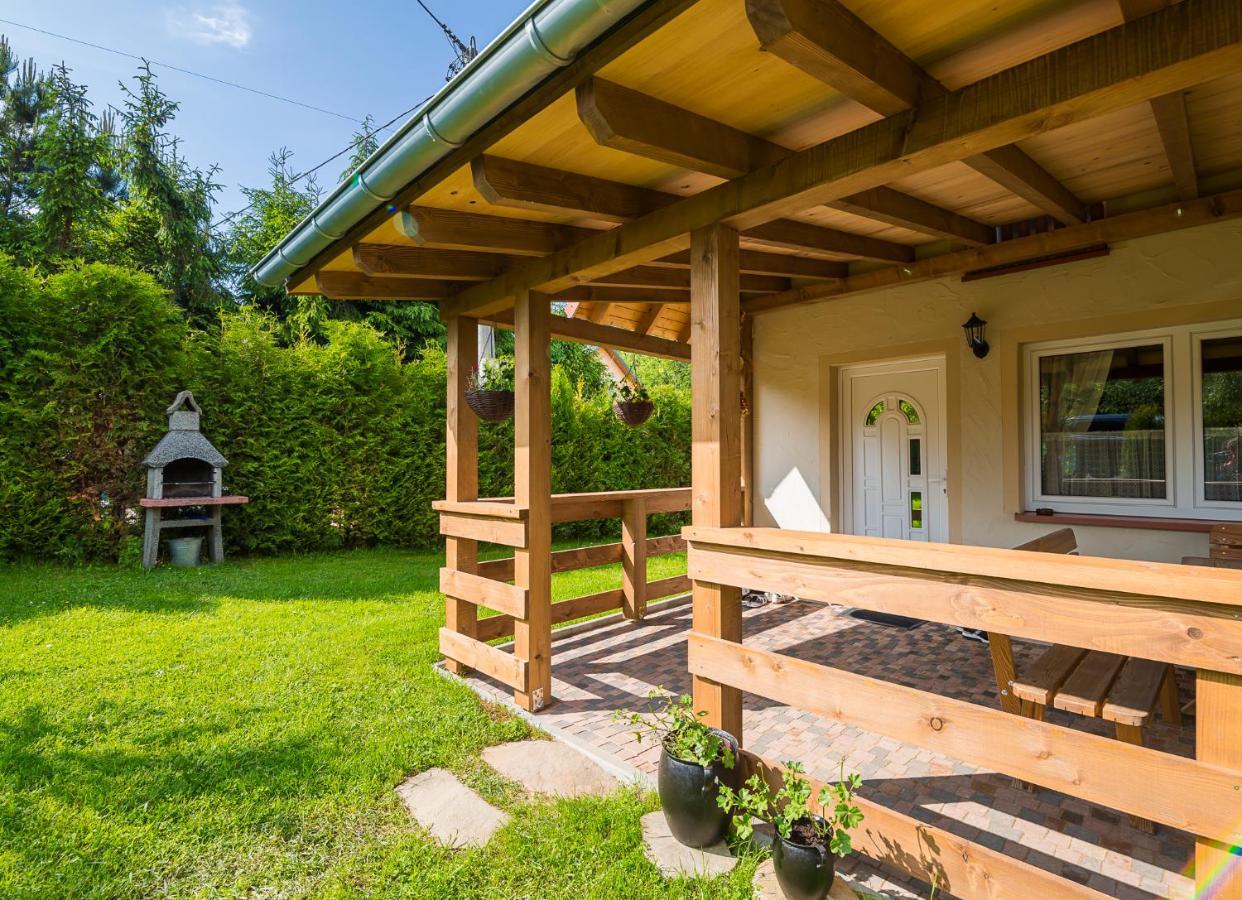 Domki Nad Stawem. Polańczyk Extérieur photo
