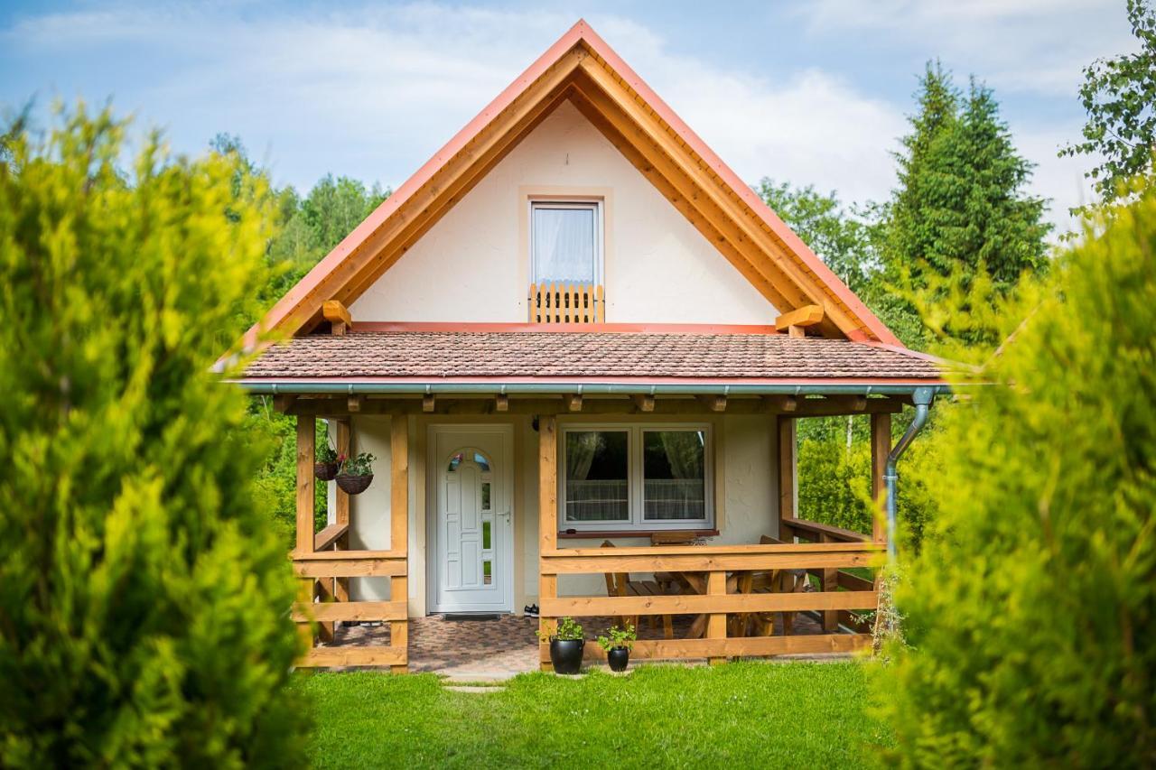 Domki Nad Stawem. Polańczyk Extérieur photo